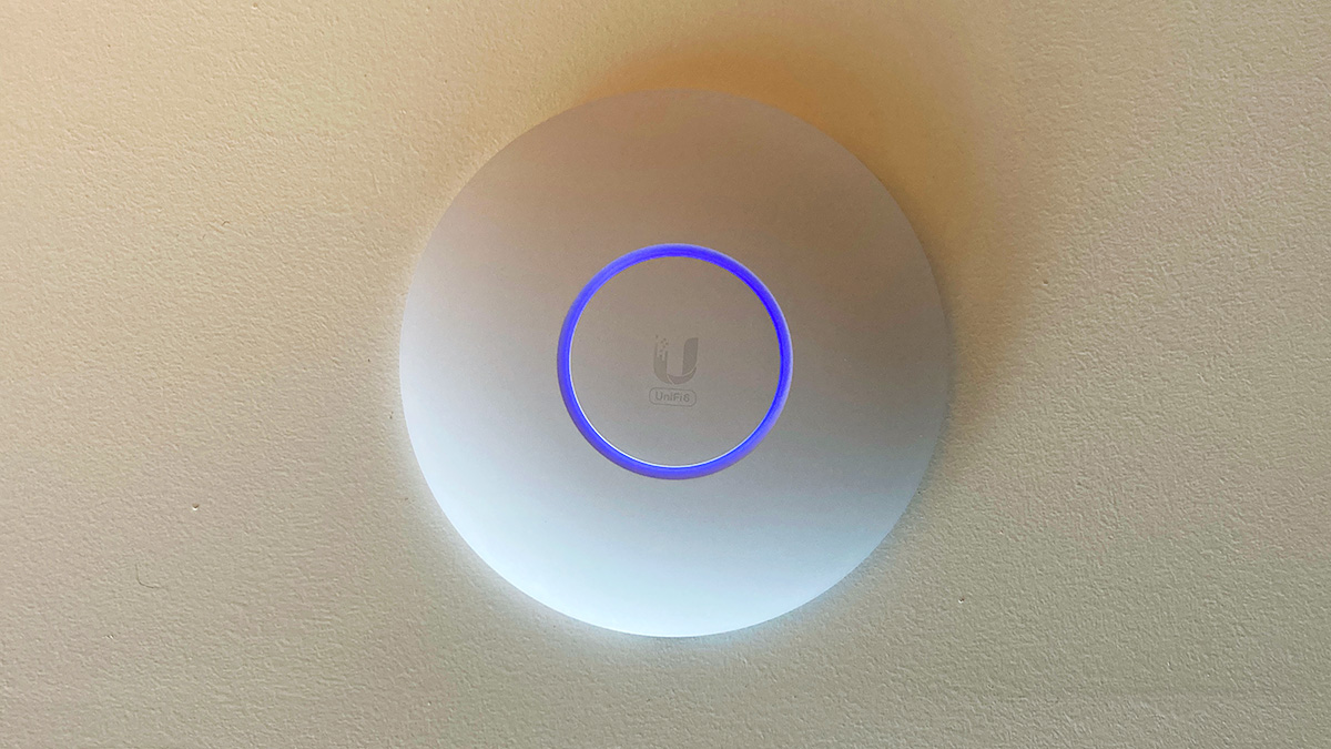 DIY How to mount a UniFi access point to the ceiling Dennis Tsang